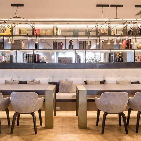 Отель Ilunion 4*