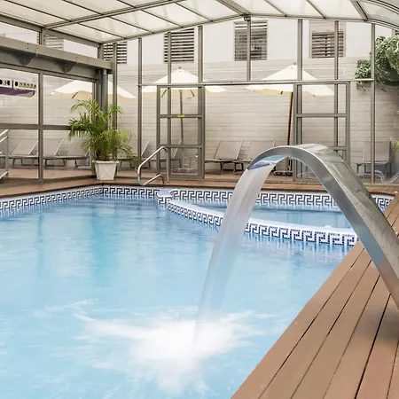 Отель Ilunion 4*